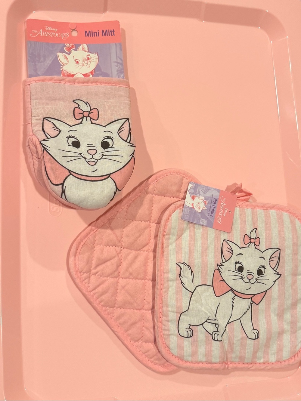 Disney The Aristocats Pink Marie Kids Oven Mitt and Pot Holder Set
